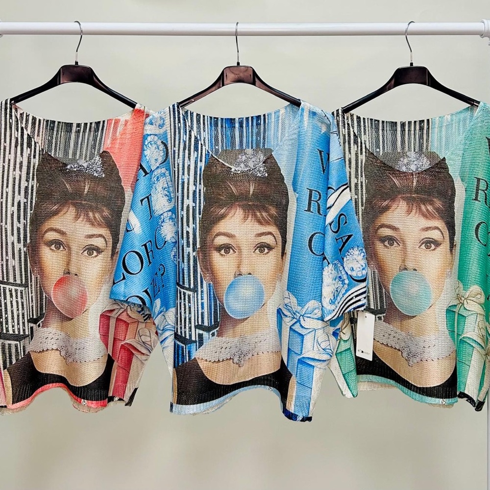 Women's Pink m, blue and green Graphic Blouse